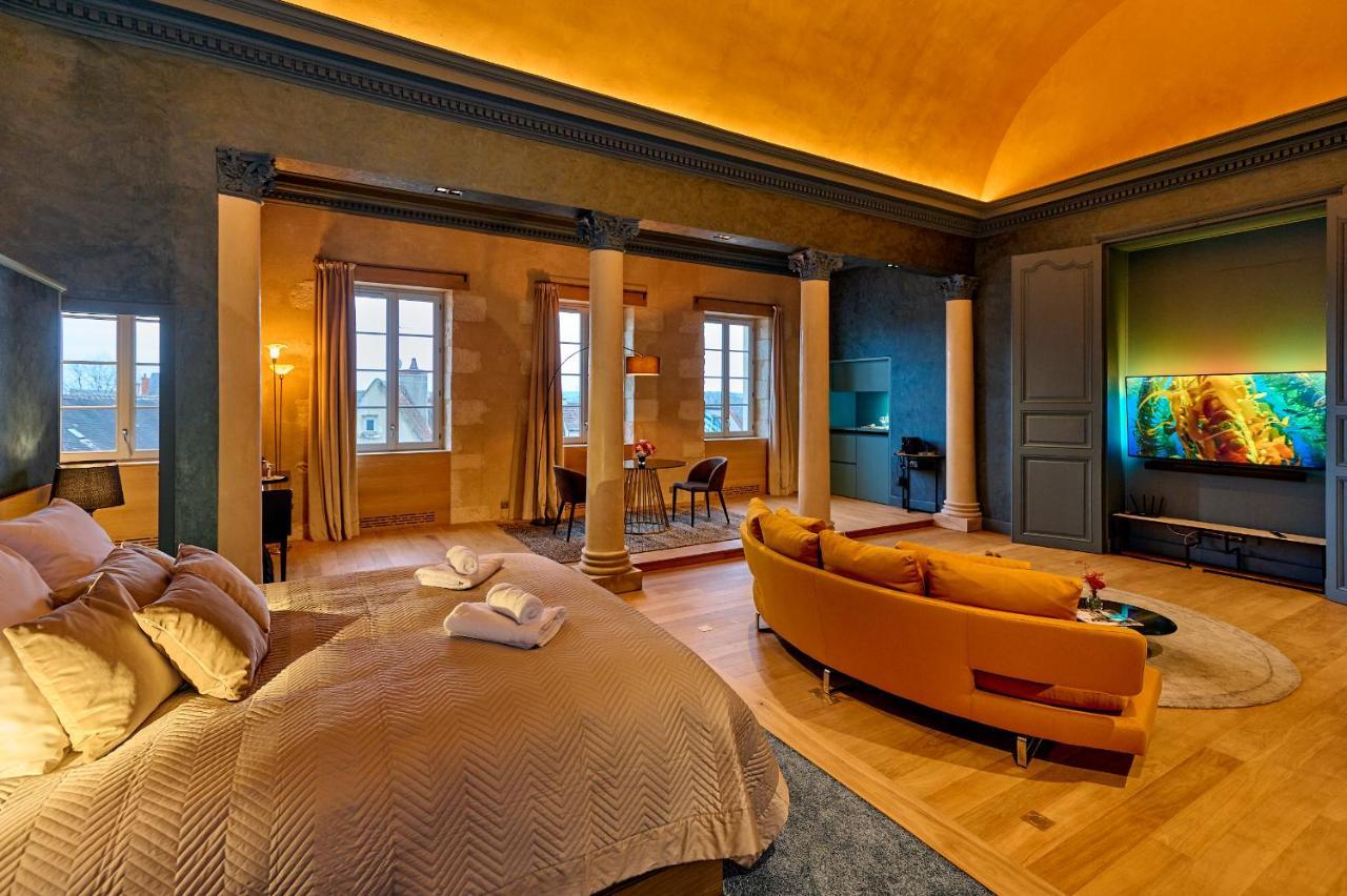 La Chapelle: Luxurious 5-Star Suites in Nevers Exterior photo