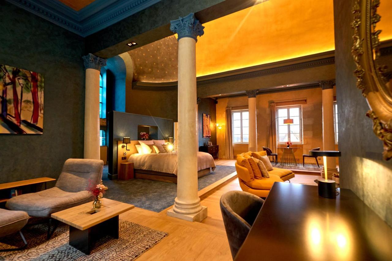 La Chapelle: Luxurious 5-Star Suites in Nevers Exterior photo