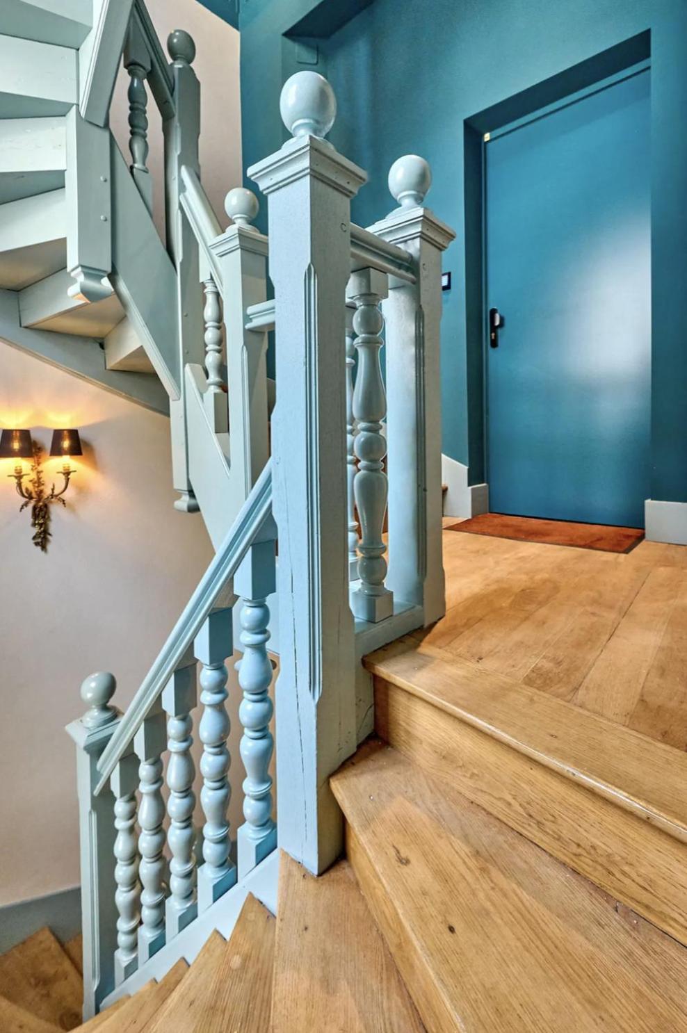 La Chapelle: Luxurious 5-Star Suites in Nevers Exterior photo